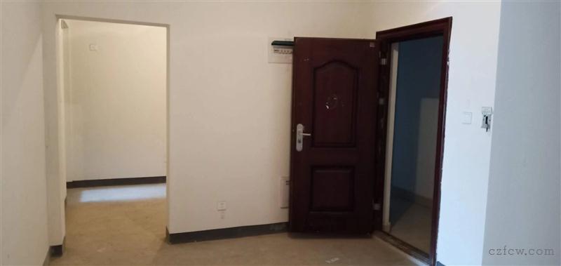 丁香苑毛坯2/2/1朝南好房69.8万