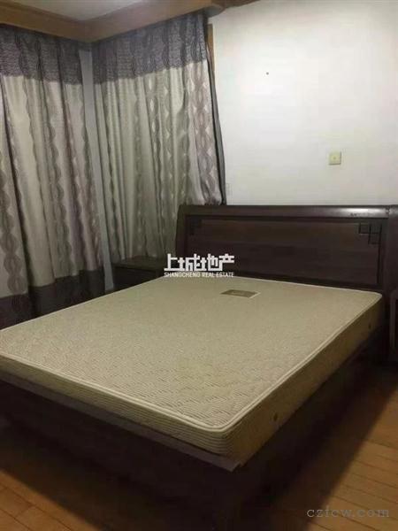 花园南村精装2/2/1朝南好房80万