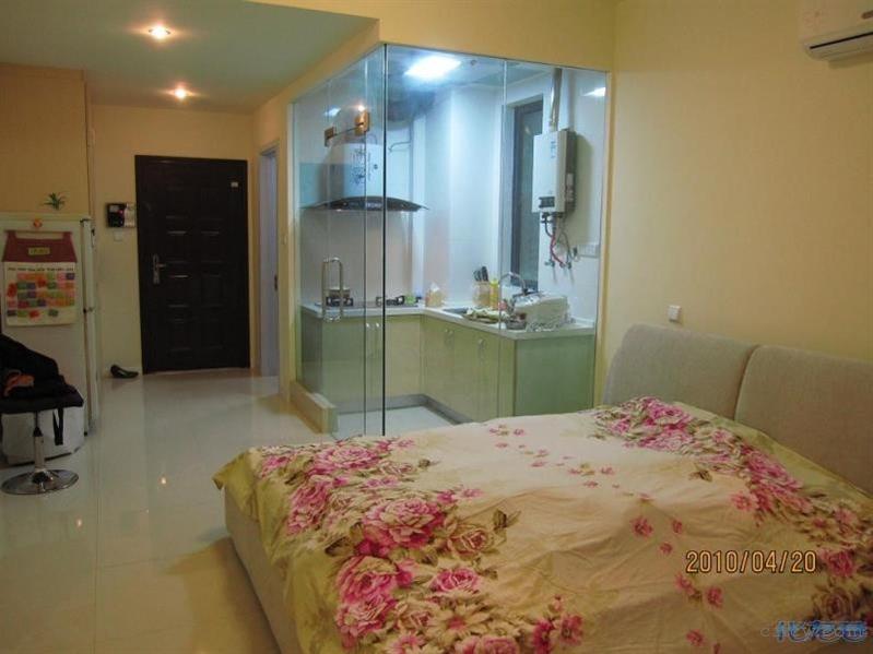 香江康桥精装1/1/1朝南好房52.8万