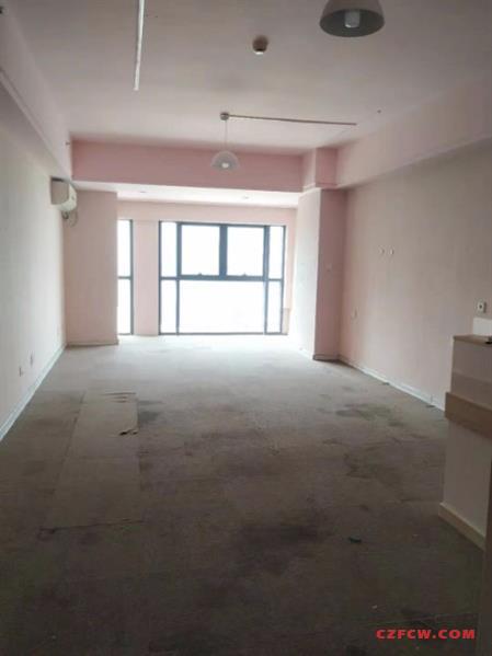 新北万达广场C座810室