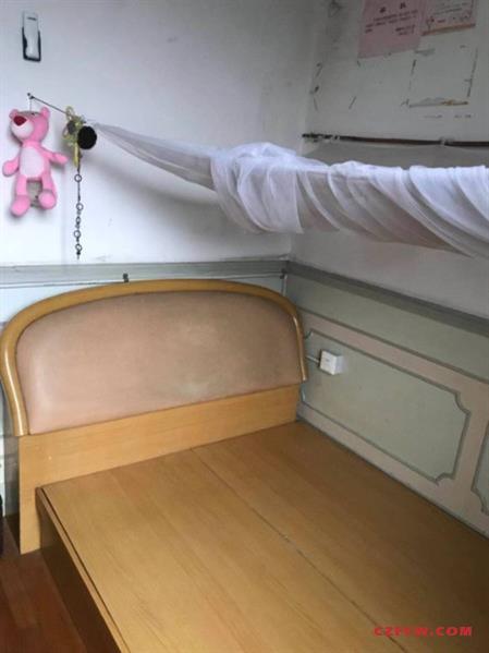 花东二村精装3房/2厅/1卫朝南好房1900元/月